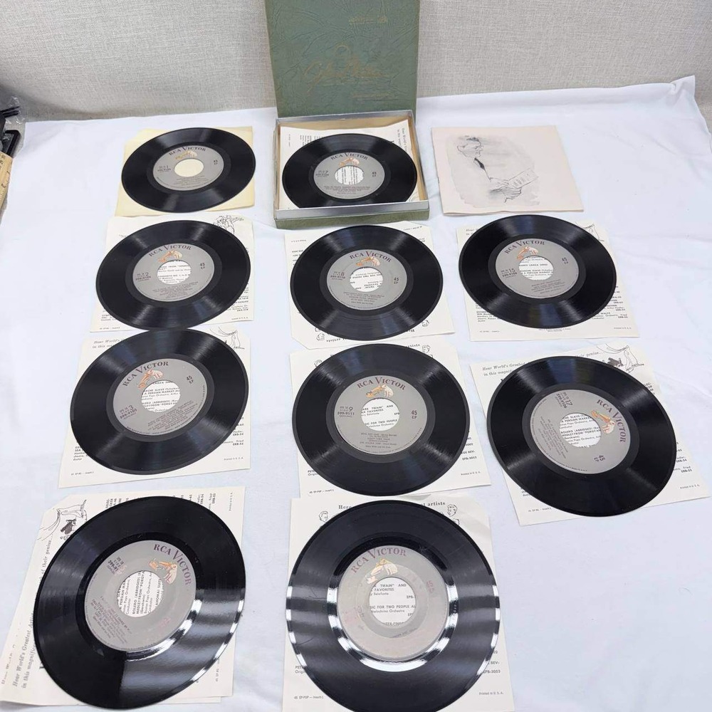 Glenn Miller & His Orchestra Limited Edition Vol 1 10-Record 45 RPM Box Set RCA